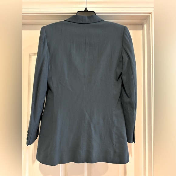 Women’s grayish blue Liz Claiborne blazer size 8, great condition - Picture 2 of 3
